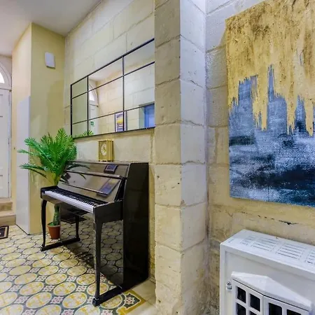 Apartment Stunning 1br With Private Terrace In Bormla By 360 Estates *