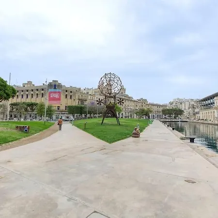 Stunning 1br With Private Terrace In Bormla By 360 Estates Cospicua