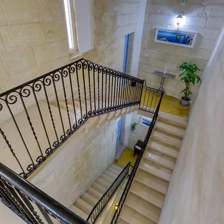 Stunning 1br With Private Terrace In Bormla By 360 Estates * Cospicua