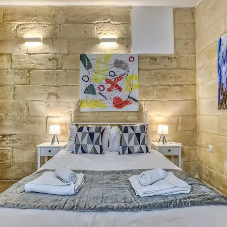 Stunning 1br With Private Terrace In Bormla By 360 Estates * Cospicua